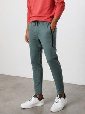 Like New! GREYSON Sequoia Jogger Pants